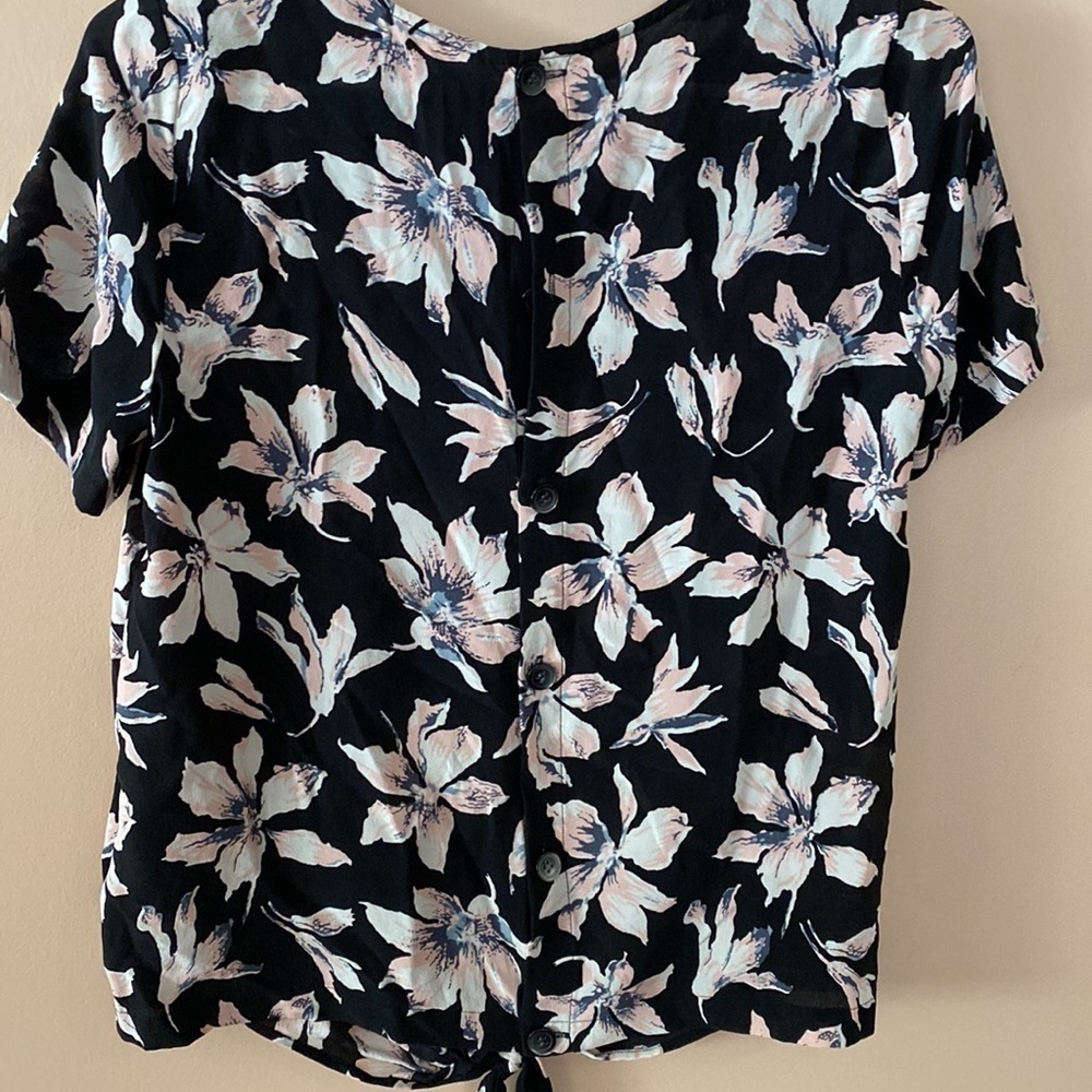 Madewell silk button back top - Picture 7 of 8